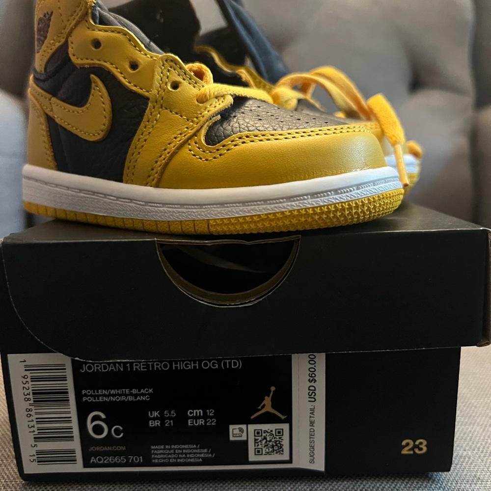 Nike Kids Jordan 1 Retro High OG - Yellow and Black